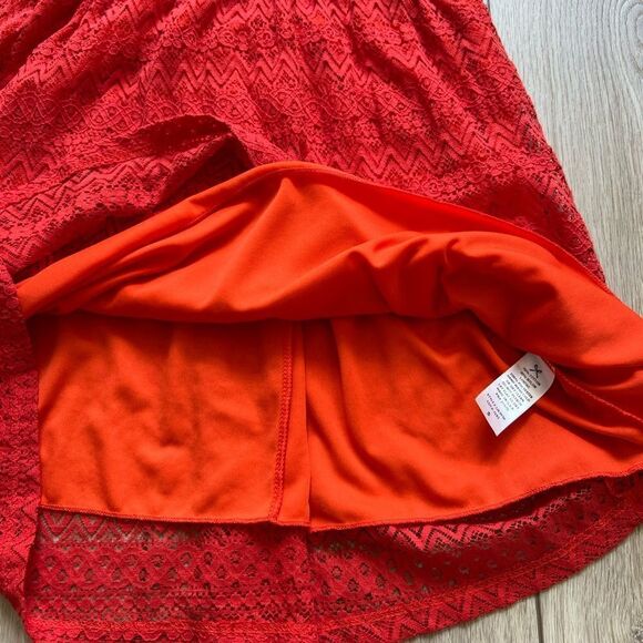 Everly Red Lace Overlay Dress Red Sleeveless Size Small - Picture 11 of 12